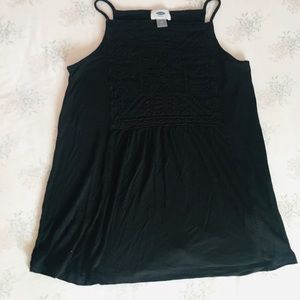Black sleeveless top
